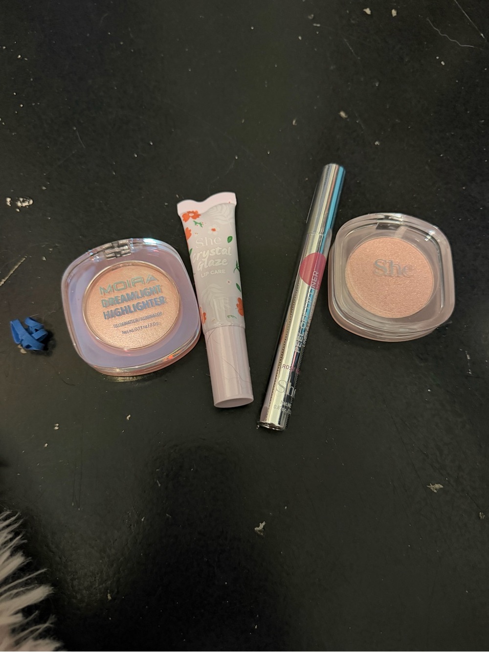 Crystal Glaze Lip Care & Pink Highlighter Set by